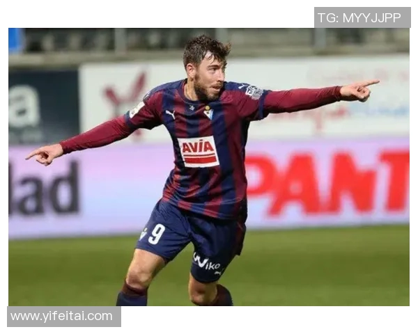 巴萨迎战埃瓦尔央视直播精彩赛事回顾与分析